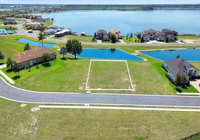 1st image of 808 Waterfern Trail Dr, Auburndale, FL 33823 | MLS# L4956761