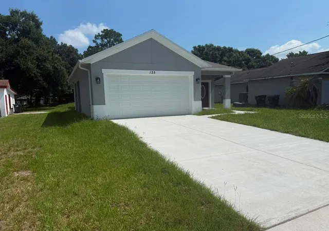 Photo 2 of Single family home for sale at 125 Pine St, Orlando, FL 32824 | MLS# S5137132 | Listing updated on 2026-10-09