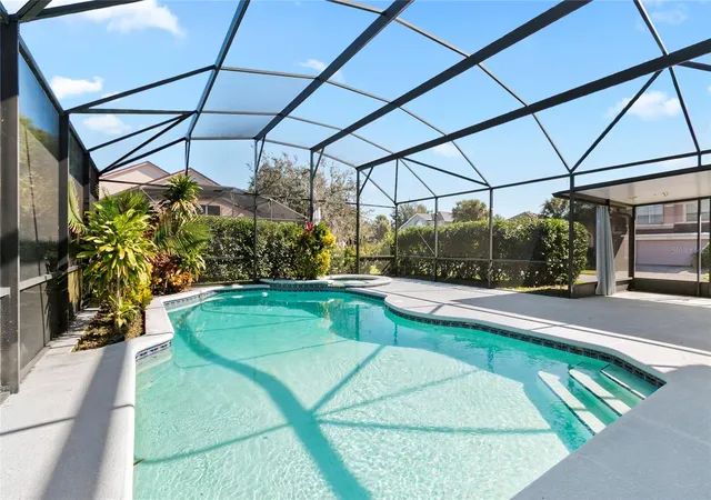 Photo 1 of Single family home for sale at 2801 Baywood Ln, Kissimmee, FL 34746 | MLS# S5137135 | Listing updated on 2026-10-25