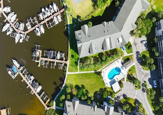 Listing Photo 4 - Condo for sale in building located at 5567 Sea Forest Dr, New Port Richey, FL 34652 - Unit #323