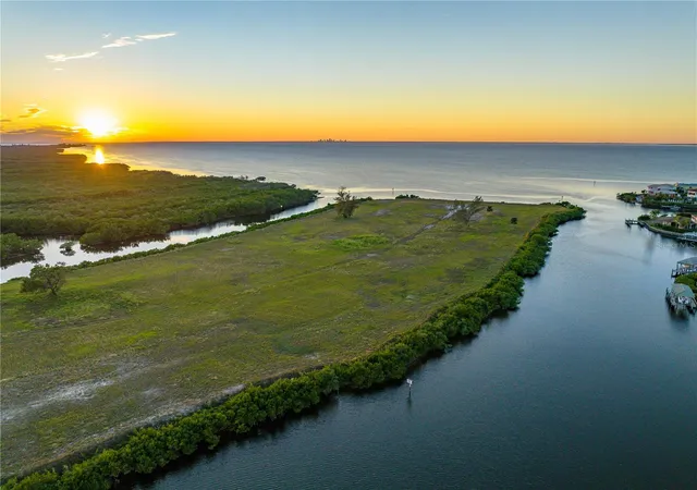 4th image of Lot 16 Hammock Bay, Apollo Beach, FL 33572 | MLS# TB8440873