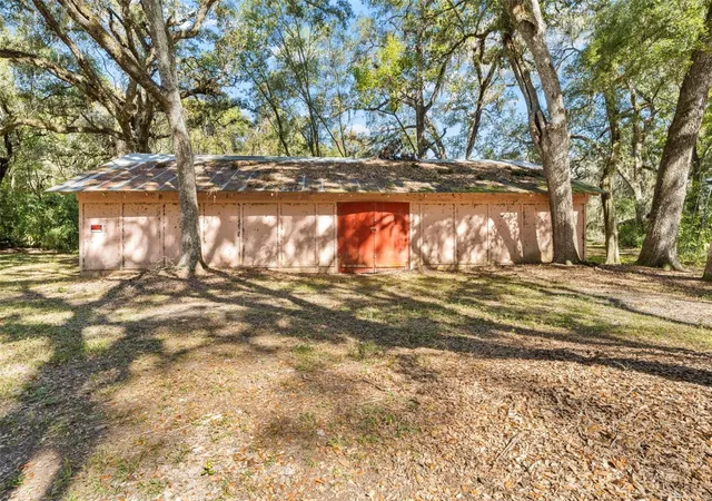 Homes for sale in Floral City, FL | 10750 E Sybil Ct, Floral City, FL 34436 | MLS# TB8440903