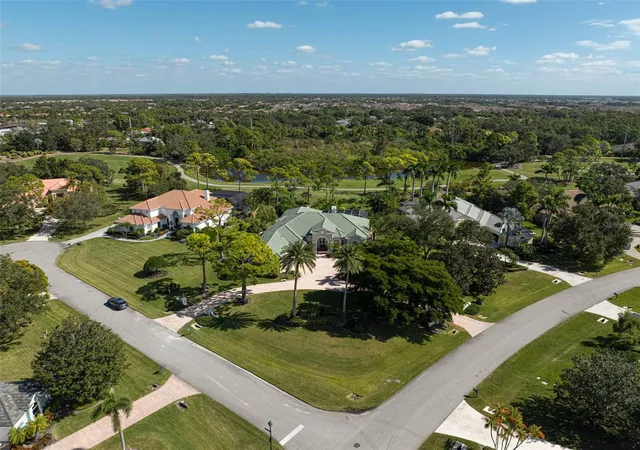 3rd image of 538 Dove Pointe Dr, Osprey, FL 34229 | MLS# A4669491
