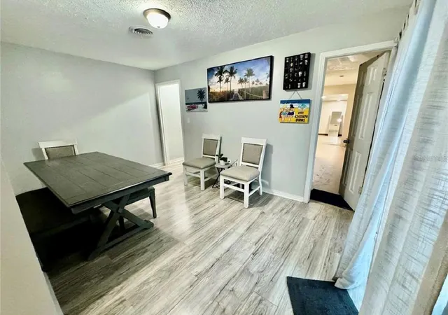 5th image of 5832 Holmes Dr, Orlando, FL 32808 | MLS# L4956802