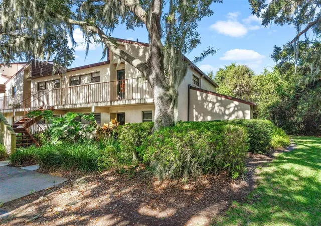 4th image of 4300 Baywood Blvd #B106, Mount Dora, FL 32757 | MLS# G5103683