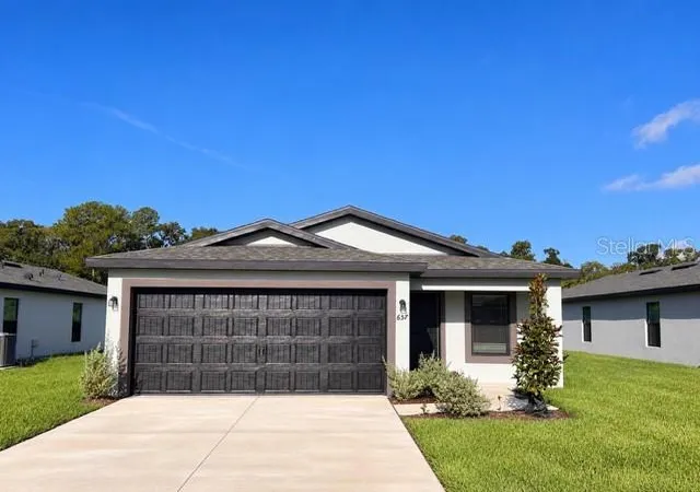 Single family home for sale at 657 Blackthorn Dr, Lakeland, FL 33809 | MLS# TB8441030 | Listing updated on 2026-10-09