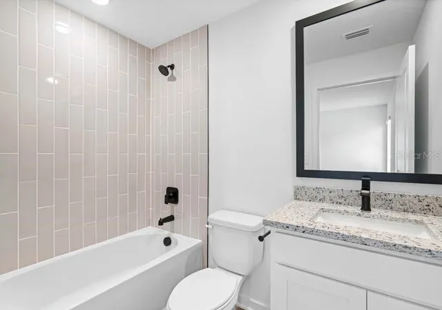 Photo 3 of Single family home for sale at 657 Blackthorn Dr, Lakeland, FL 33809 | MLS# TB8441030 | Listing updated on 2026-10-09