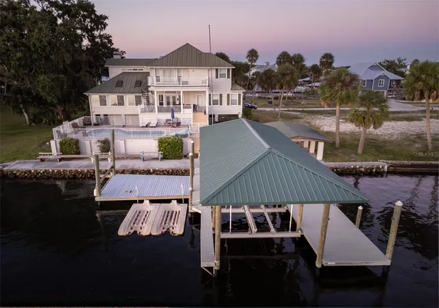 5th image of 2130 Nw 14Th St, Crystal River, FL 34428 | MLS# V4945558