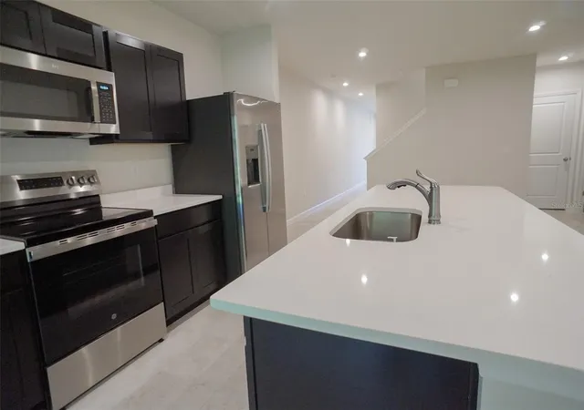 5th image of 12016 Grizzly Ln, New Port Richey, FL 34654 | MLS# TB8441309