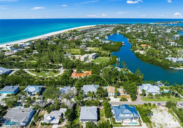 Photo 1 of Single family home for sale at 569 Juan Anasco Dr, Longboat Key, FL 34228 | MLS# A4669634 | Listing updated on 2026-10-11