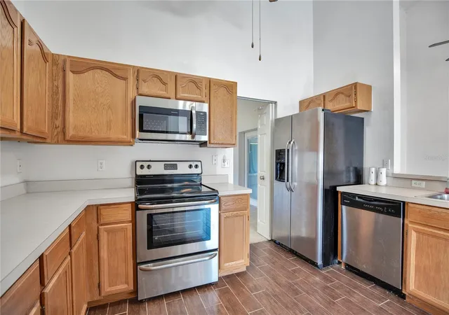 Photo 3 of Single family home for sale at 6019 Long Peak Dr, Orlando, FL 32810 | MLS# O6355266 | Listing updated on 2026-08-07