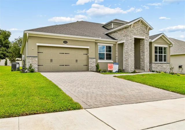 3rd image of 3326 Wolf Lake Ave, Apopka, FL 32712 | MLS# O6355342