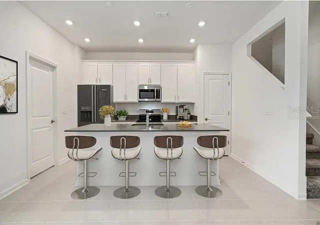 Photo 2 of Townhouse for sale at 5583 Ronin Dr, Saint Cloud, FL 34771 | MLS# O6355454 | Listing updated on 2026-09-07