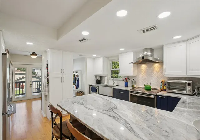 3rd image of 3140 N Canal Dr, Palm Harbor, FL 34684 | MLS# TB8441633