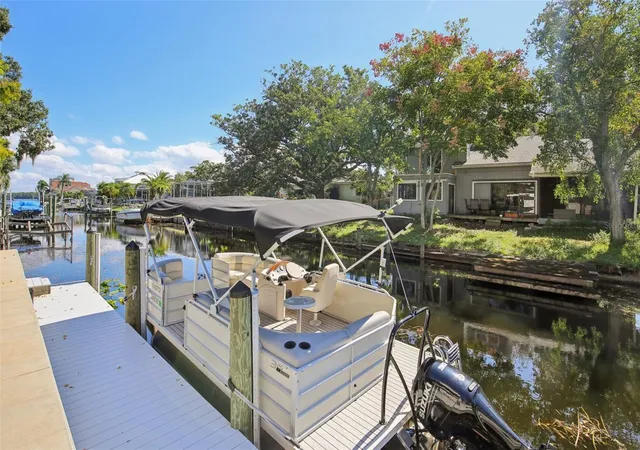 2nd image of 3140 N Canal Dr, Palm Harbor, FL 34684 | MLS# TB8441633