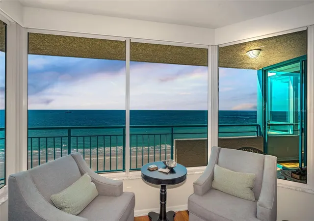 Homes for sale in Clearwater, FL | 1520 Gulf Blvd, Clearwater, FL 33767