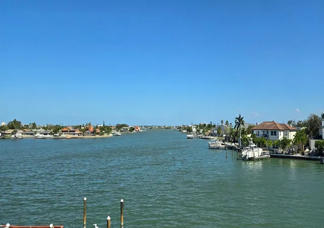 Listing Photo 4 - Condo for sale in building located at 6061 2Nd St E, ST PETE BEACH, FL 33706 - Unit #55