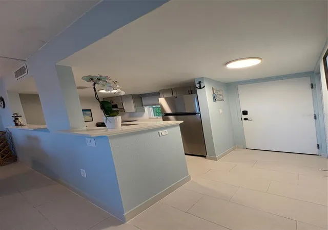 5th image of 464 Paula Dr N, Dunedin, FL 34698
