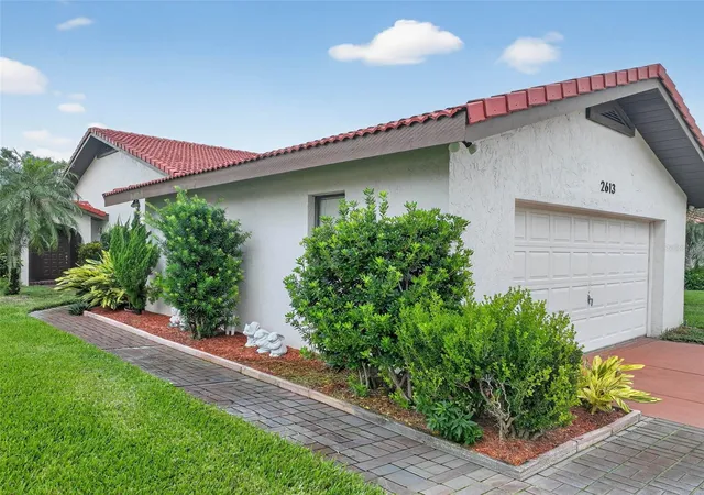 Homes for sale in Lake Wales, FL | 2613 Sunburst Ct, Lake Wales, FL 33898 | MLS# S5137406