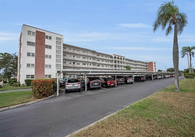 48th image of 5501 80th St N #405, Saint Petersburg, FL 33709 | MLS# TB8442006