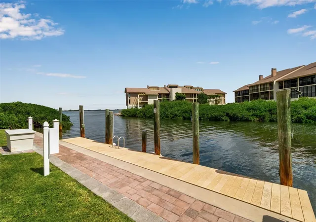 Photo 3 of Condo for sale at 3840 Mariners Way #514A, Cortez, FL 34215 | MLS# A4669912 | Listing updated on 2026-09-14