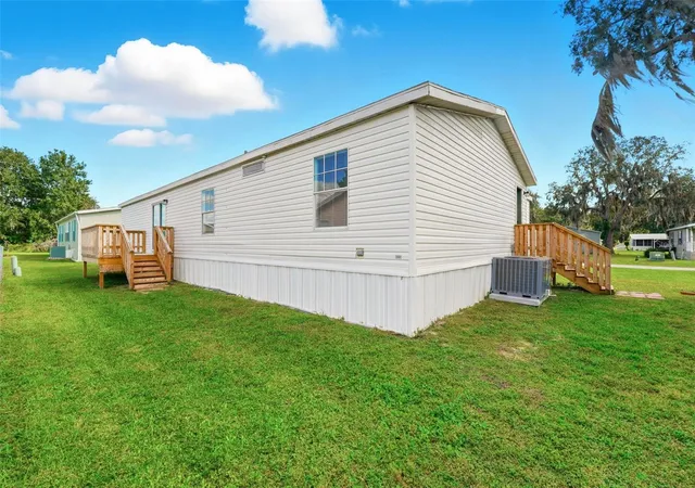 38th image of 5180 Lexington Cir, Wildwood, FL 34785 | MLS# O6355865