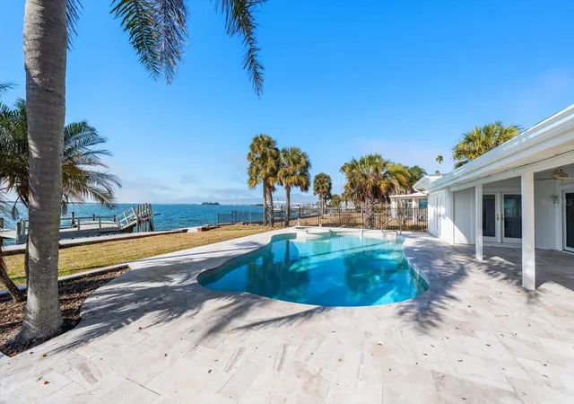 5th image of 1614 Santa Barbara Dr, Dunedin, FL 34698 | MLS# TB8442140