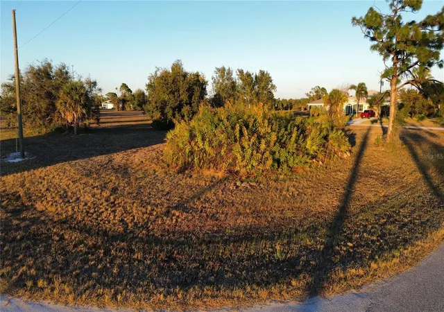 Photo 3 of Land for sale at 19 Reef Ct, Placida, FL 33946 | MLS# C7516874 | Listing updated on 2026-10-23