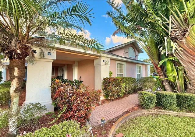 2nd image of 5829 Guenevere Ct, Saint Cloud, FL 34772 | MLS# S5137470