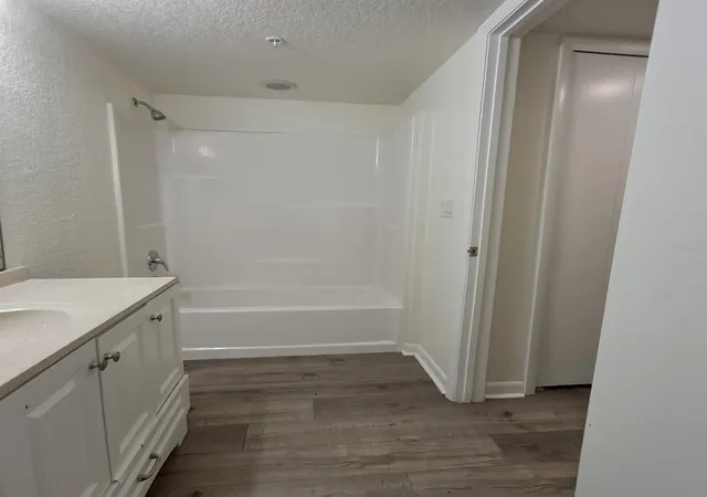 5th image of 2323 Mccoy Rd #711, Orlando, FL 32809 | MLS# O6355942