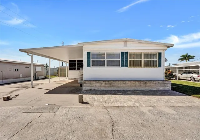 Homes for sale in Bradenton, FL | 10315 Cortez Rd W #19H, Bradenton, FL 34210 | MLS# A4669974