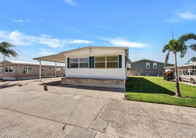 Homes for sale in Bradenton, FL | 10315 Cortez Rd W #19H, Bradenton, FL 34210 | MLS# A4669974