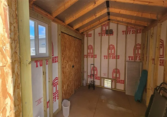 Homes for sale in Bradenton, FL | 10315 Cortez Road, Bradenton, FL 34210 | Houzeo
