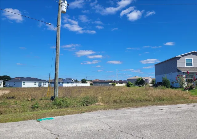 Photo 4 of Land for sale at 2233 Pecos Ct, Kissimmee, FL 34759 | MLS# OM712409 | Listing updated on 2025-11-02