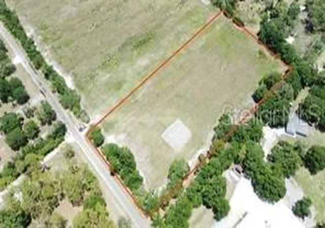 Photo 1 of Land for sale at 1702 30th St Se, Ruskin, FL 33570 | MLS# A4670021 | Listing updated on 2026-10-01