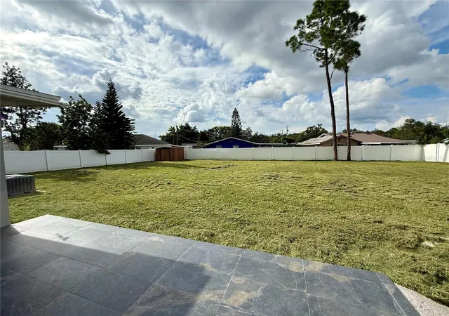 13th image of 1601 Roselawn St Sw, Winter Haven, FL 33880 | MLS# O6356028