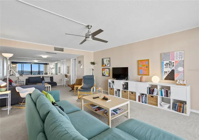 Photo 3 of Condo for sale at 450 Treasure Is Cswy #702, Treasure Island, FL 33706 | MLS# TB8442398 | Listing updated on 2026-10-08
