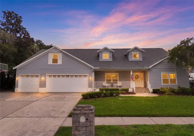 Photo 2 of Single family home for sale at 504 Covington Park St, Seffner, FL 33584 | MLS# TB8442434 | Listing updated on 2026-09-12