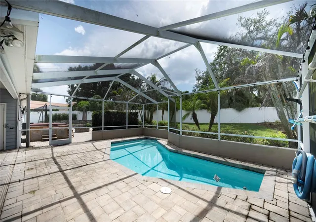 Photo 3 of Single family home for sale at 504 Covington Park St, Seffner, FL 33584 | MLS# TB8442434 | Listing updated on 2026-09-21