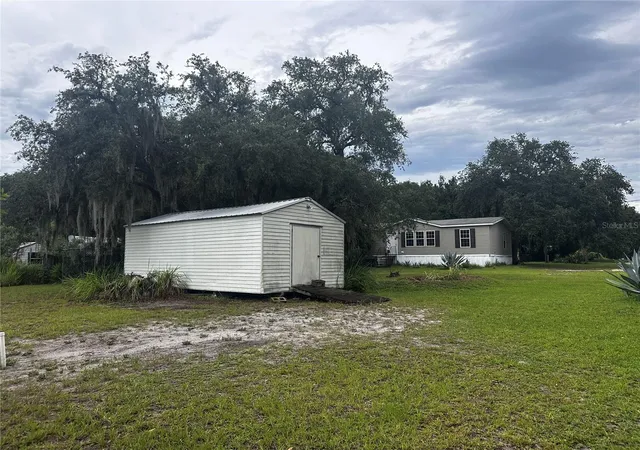 Photo 4 of Sale Pending at 15080 Ne 242Nd Ave, Fort Mc Coy, FL | MLS# OM712484 | Listing updated on 2026-09-26