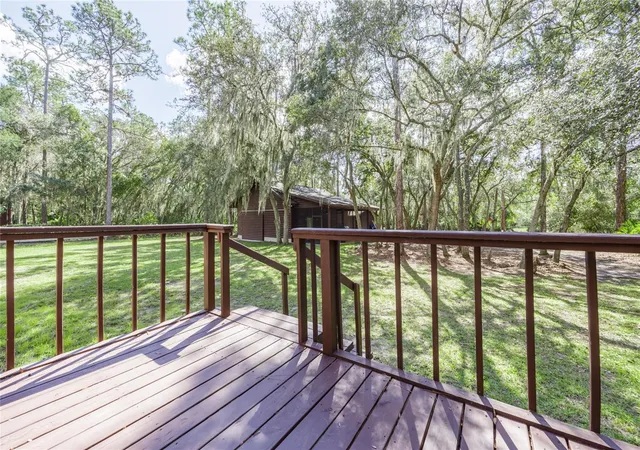 4th image of 239 Riley Lake Dr, Hawthorne, FL 32640 | MLS# GC535048