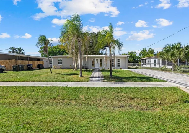Photo 1 of Single family home for sale at 6024 Merril St, North Port, FL 34287 | MLS# N6141184 | Listing updated on 2026-09-12