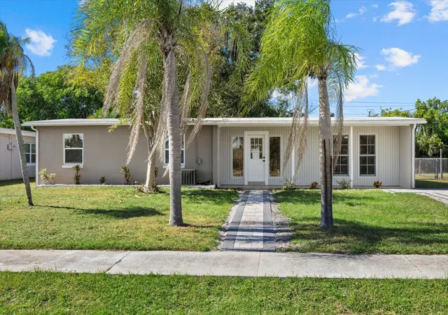 Photo 2 of Single family home for sale at 6024 Merril St, North Port, FL 34287 | MLS# N6141184 | Listing updated on 2026-09-12