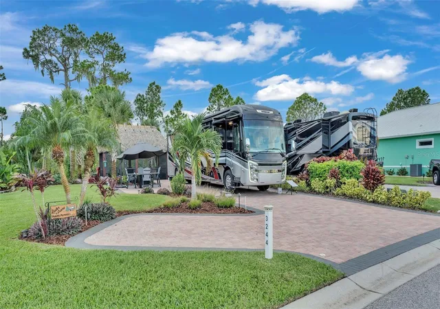 1st image of 3244 Fish Hawk Dr, Polk City, FL 33868 | MLS# L4956916