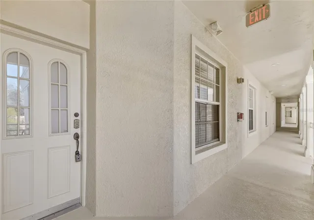 Photo 3 of Condo for sale at 900 San Lino Cir #921, Venice, FL 34292 | MLS# A4670121 | Listing updated on 2026-09-08