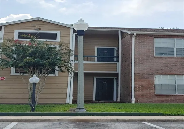 Homes for sale in Orlando, FL | 5635 Devonbriar Way #K204, Orlando, FL 32822 | MLS# O6356261