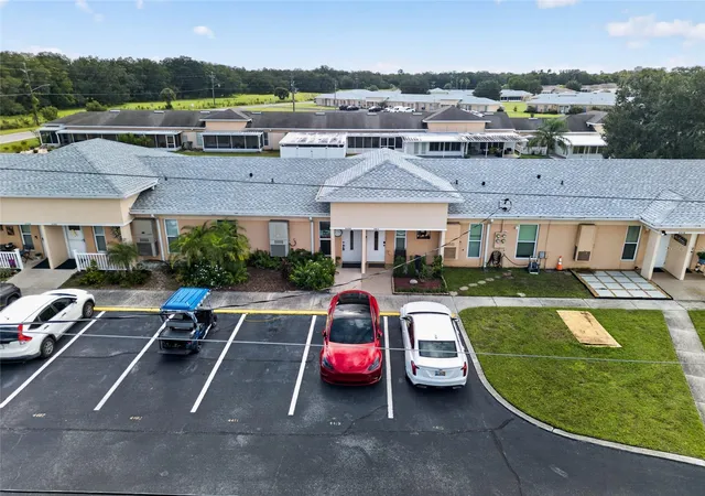 Single family home for sale at 4409 Club Cir, Lakeshore, FL 33854 | MLS# P4936869