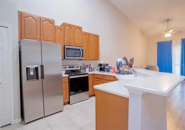 Photo 4 of Townhouse for sale at 2739 Rutledge Ct, Winter Haven, FL 33884 | MLS# P4936870 | Listing updated on 2026-08-31