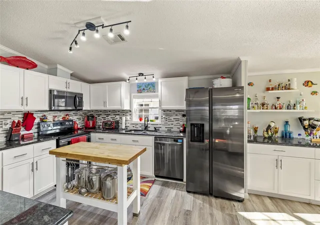 3rd image of 3413 Bayside Pkwy, Punta Gorda, FL 33982 | MLS# A4670208