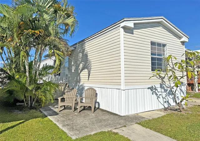 Photo 1 of Manufactured home for sale at 10101 Burnt Store Rd #118, Punta Gorda, FL 33950 | MLS# TB8442972 | Listing updated on 2026-09-22